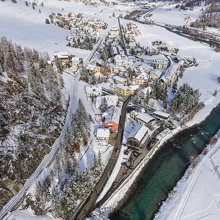 @ Werkhof אכסניה Madulain